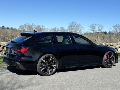 Used 2023 Audi RS 6 AWD/4WD image 16
