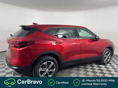 Used 2023 Chevrolet Blazer LT AWD/4WD image 3