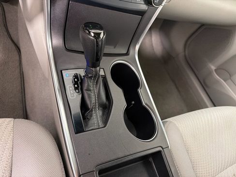 Used 2016 Toyota Camry LE FWD image 16