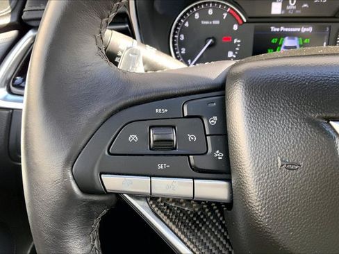 Used 2025 Cadillac XT6 Sport AWD/4WD image 18