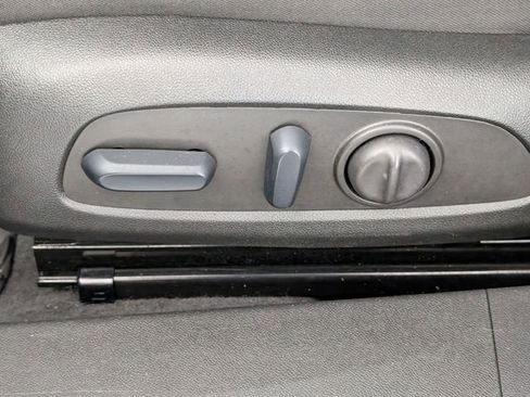 Used 2023 Chevrolet Malibu LT image 14