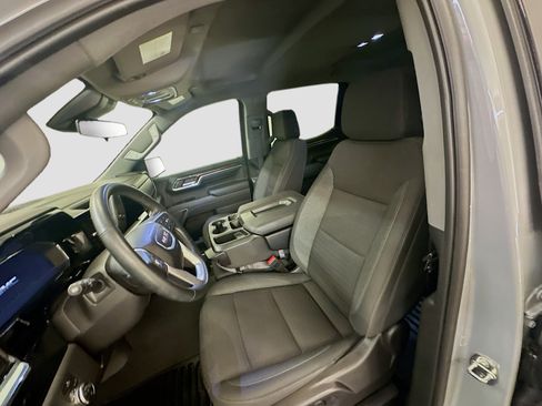 Used 2024 GMC Sierra 1500 Elevation AWD/4WD image 13