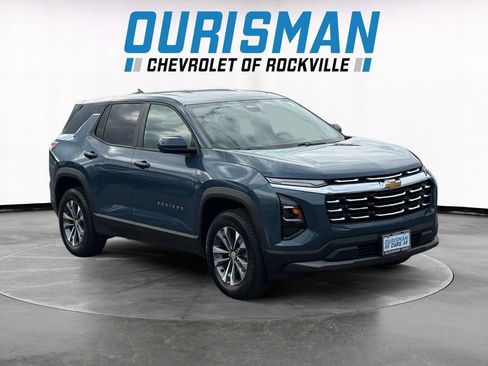 Used 2025 Chevrolet Equinox LT AWD/4WD image 1