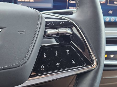 Certified 2026 Cadillac Lyriq Signature Luxury w/ Nappa Leather Package AWD/4WD image 26