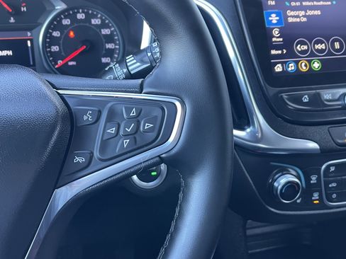 Used 2024 Chevrolet Equinox LT image 37