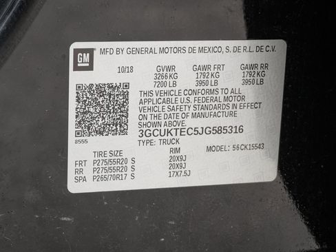 Used 2018 Chevrolet Silverado 1500 High Country image 37