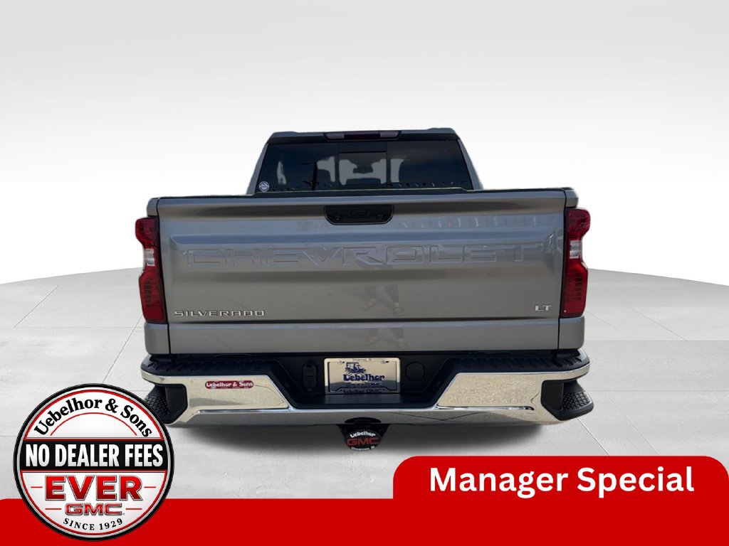 Used 2024 Chevrolet Silverado 1500 LT w/ Leather Package AWD/4WD image 7