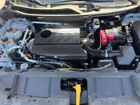 Used 2023 Nissan Rogue SV w/ SV Premium B Package FWD image 33