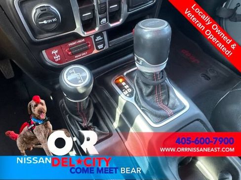 Used 2022 Jeep Gladiator Rubicon w/ LED Lighting Group AWD/4WD image 30