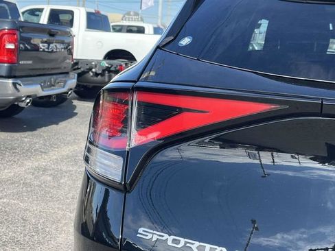 Used 2025 Kia Sportage EX w/ Premium Package image 10