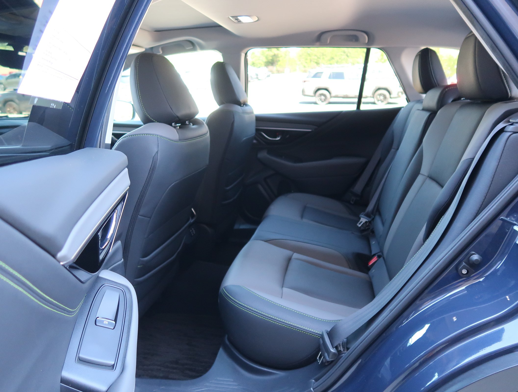 Certified 2024 Subaru Outback Onyx Edition AWD/4WD image 31