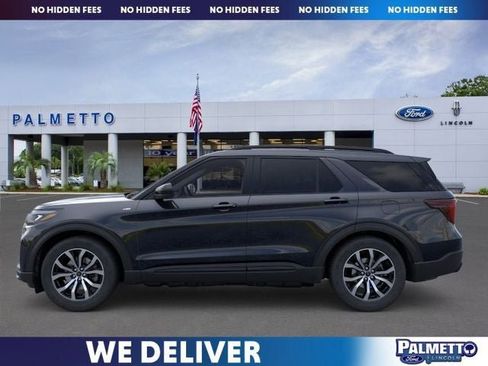 New 2026 Ford Explorer ST-Line RWD image 3