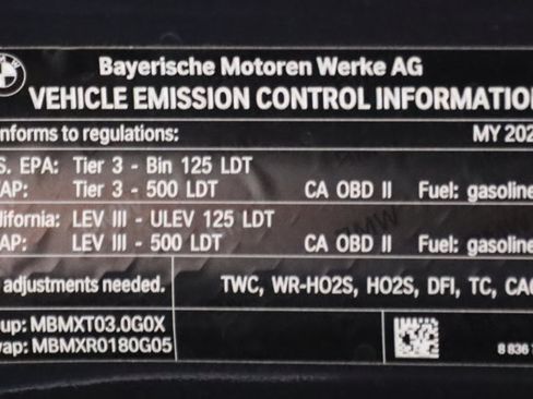 Used 2021 BMW X7 xDrive40i w/ M Sport Package AWD/4WD image 46