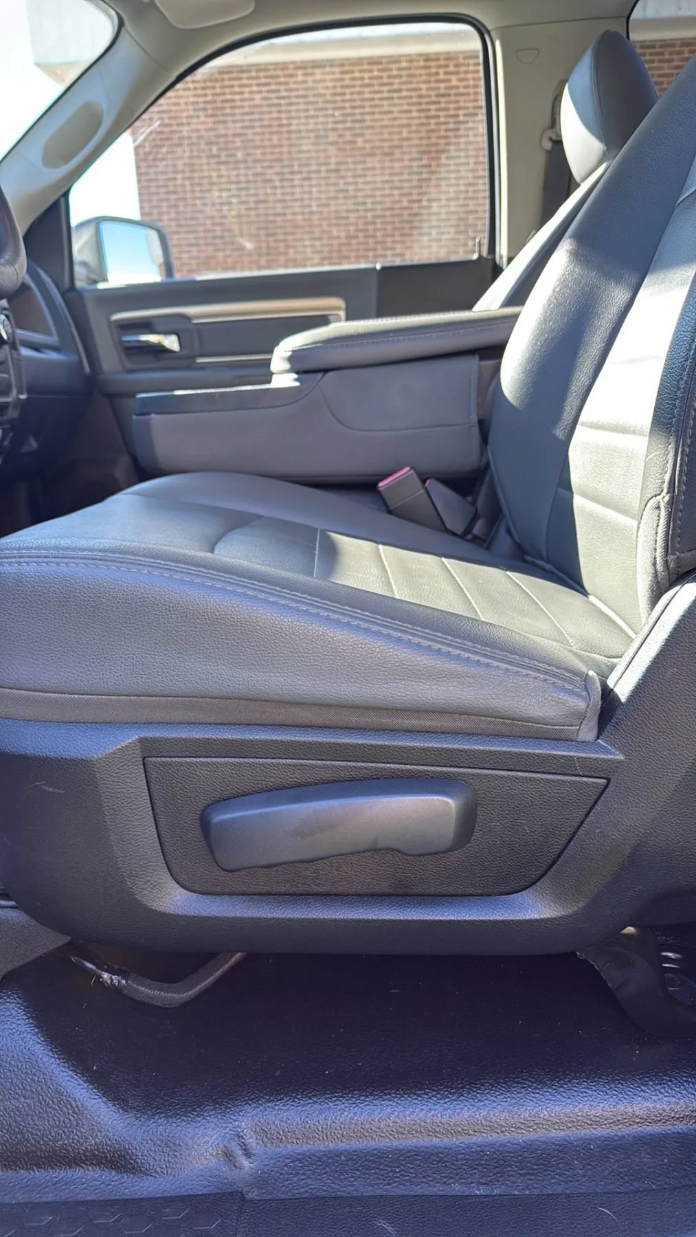 Used 2019 RAM 1500 Tradesman w/ Power & Remote Entry Group AWD/4WD image 22