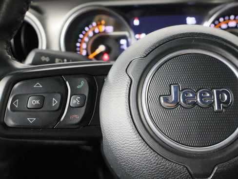 Used 2022 Jeep Wrangler Unlimited Sport w/ Sun And Sound Package image 8