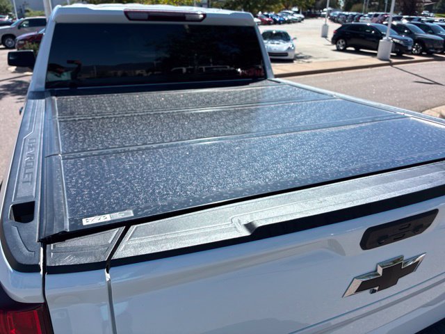 Used 2022 Chevrolet Silverado 1500 RST w/ Redline Edition RWD image 9