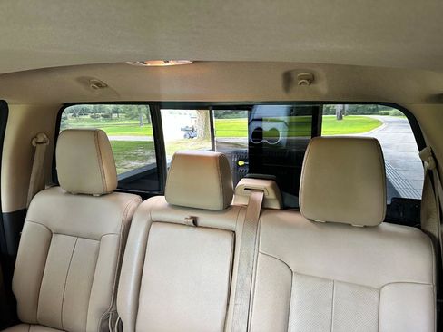 Used 2015 Ford F250 Lariat w/ Lariat Ultimate Package AWD/4WD image 17