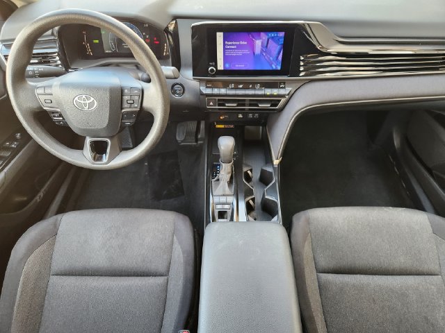 Used 2025 Toyota Camry LE FWD image 26