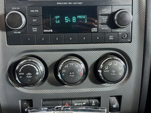 Used 2012 Dodge Challenger R/T image 21