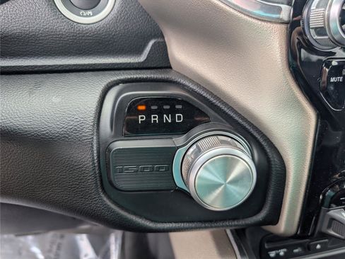 Used 2019 RAM 1500 Laramie image 21