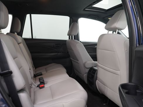 Used 2023 Honda Passport EX-L image 14