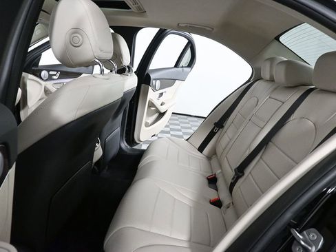Used 2021 Mercedes-Benz C 300 Sedan image 19
