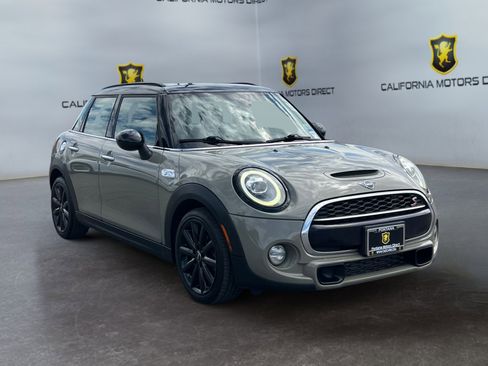 Used 2019 MINI Cooper S image 7