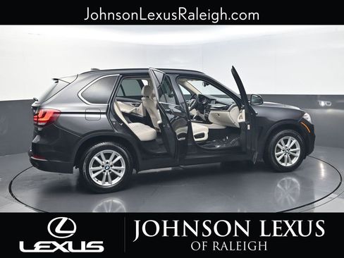 Used 2015 BMW X5 xDrive35d image 31