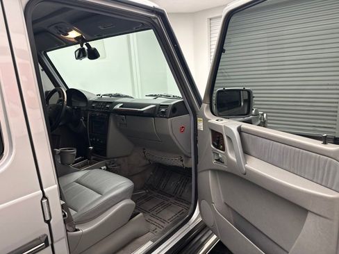 Used 2002 Mercedes-Benz G 500 image 8
