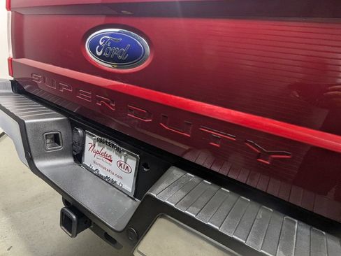 Used 2017 Ford F250 Lariat w/ Lariat Ultimate Package AWD/4WD image 7