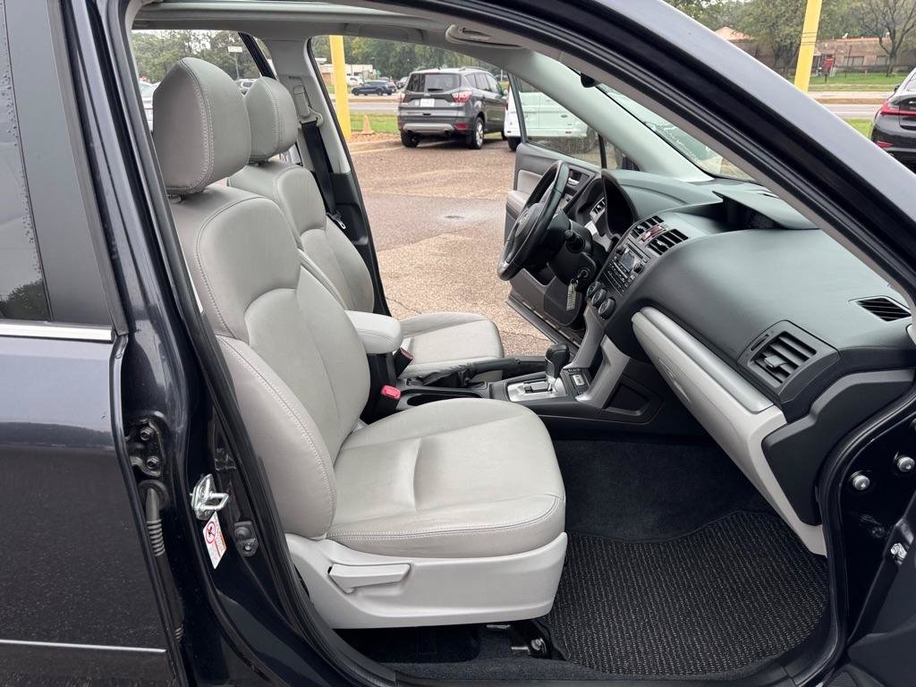 Used 2014 Subaru Forester 2.5i Limited AWD/4WD image 26