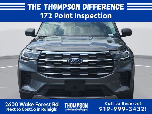 Used 2025 Ford Explorer Active RWD image 8