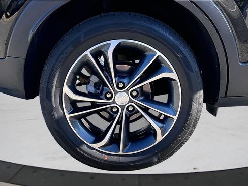 Used 2023 Buick Encore GX Select image 34