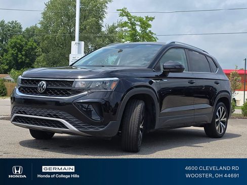 Used 2024 Volkswagen Taos SE FWD image 13