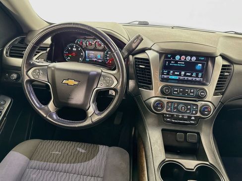 Used 2018 Chevrolet Suburban LS AWD/4WD image 22