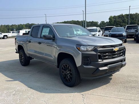 New 2026 Chevrolet Colorado W/T w/ WT Custom Package RWD image 5