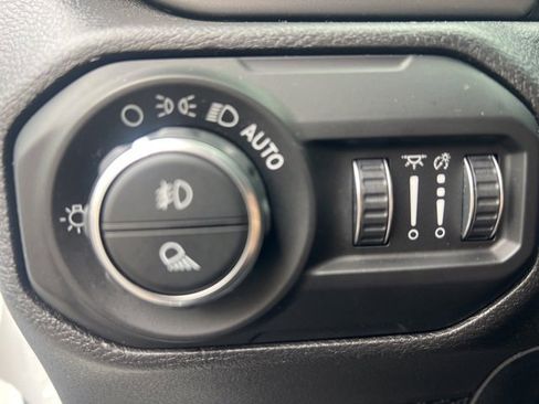 Used 2021 Jeep Gladiator Sport w/ Quick Order Package 24Q 80Th image 19