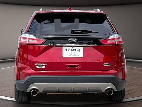 Used 2020 Ford Edge SEL w/ Convenience Package AWD/4WD image 4