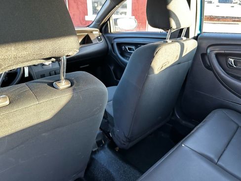 Used 2013 Ford Taurus Police Interceptor AWD image 28