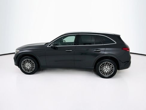 Used 2026 Mercedes-Benz GLC 300 4MATIC image 5
