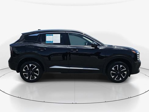 Used 2025 Nissan Kicks SR FWD image 5