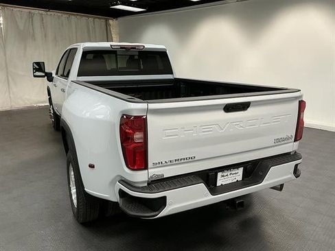 New 2026 Chevrolet Silverado 3500 High Country w/ High Country Premium Package AWD/4WD image 3