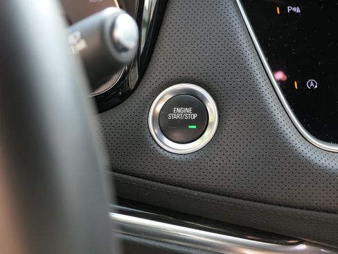 Certified 2023 Cadillac XT5 Premium Luxury FWD image 18