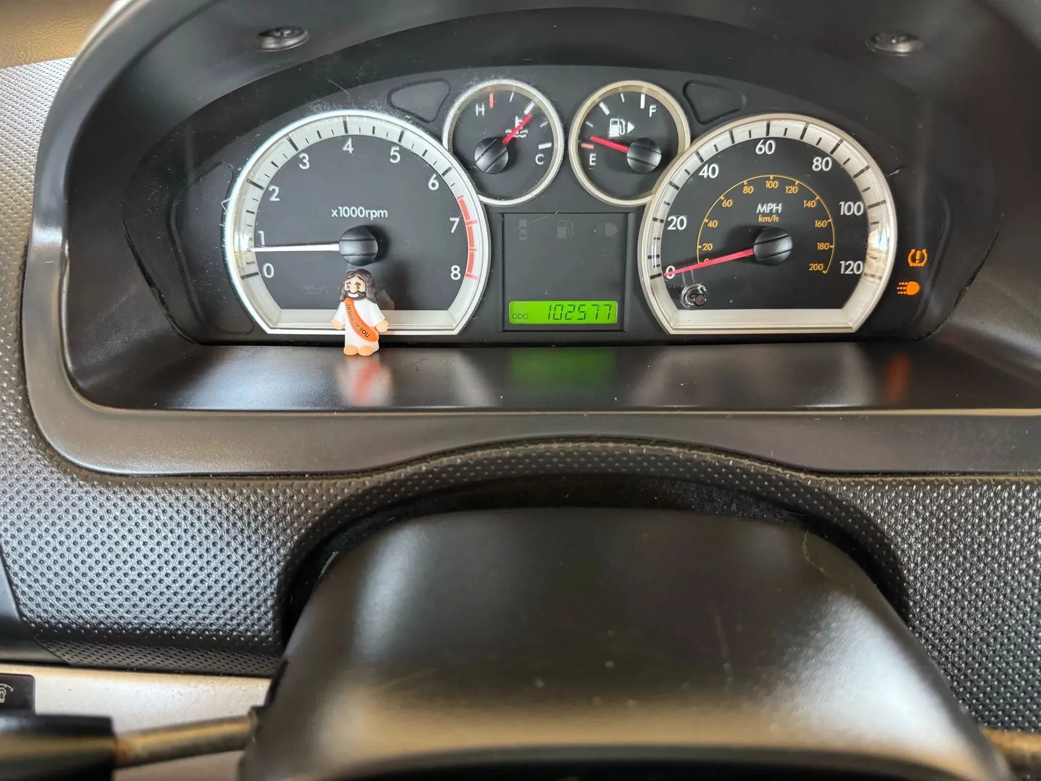 Used 2010 Chevrolet Aveo5 LT FWD image 12