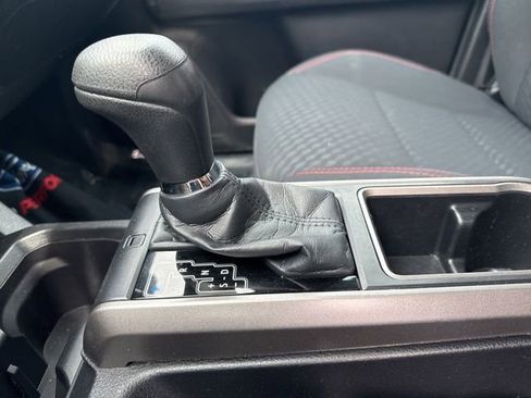 Used 2021 Toyota Tacoma SR5 w/ Technology Package image 18