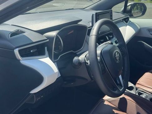 Used 2019 Toyota Corolla SE FWD image 15