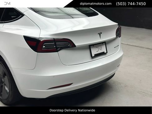 Used 2021 Tesla Model 3 Long Range image 15