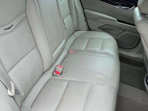 Used 2015 Cadillac XTS Luxury image 26