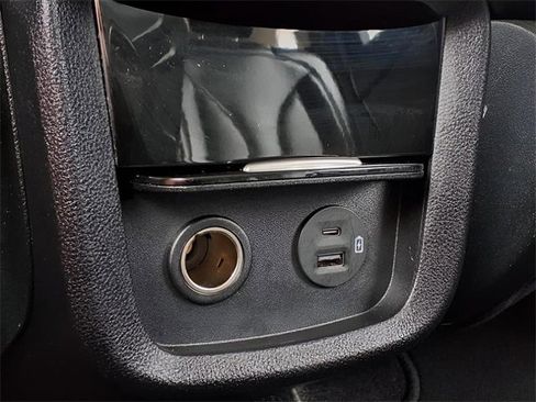 Used 2021 Lincoln Nautilus AWD w/ Equipment Group 101A image 15