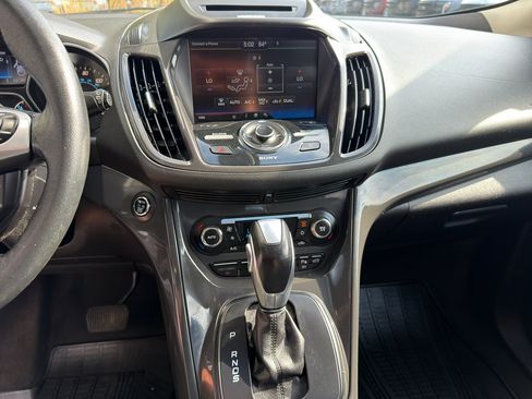 Used 2014 Ford Escape Titanium w/ Equipment Group 401A AWD/4WD image 31
